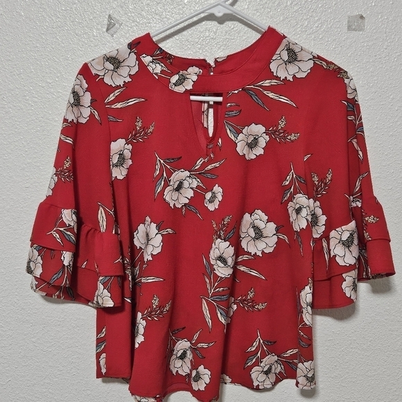 Urban Romantics floral cropped ruffled sleeves top see description - Picture 1 of 11